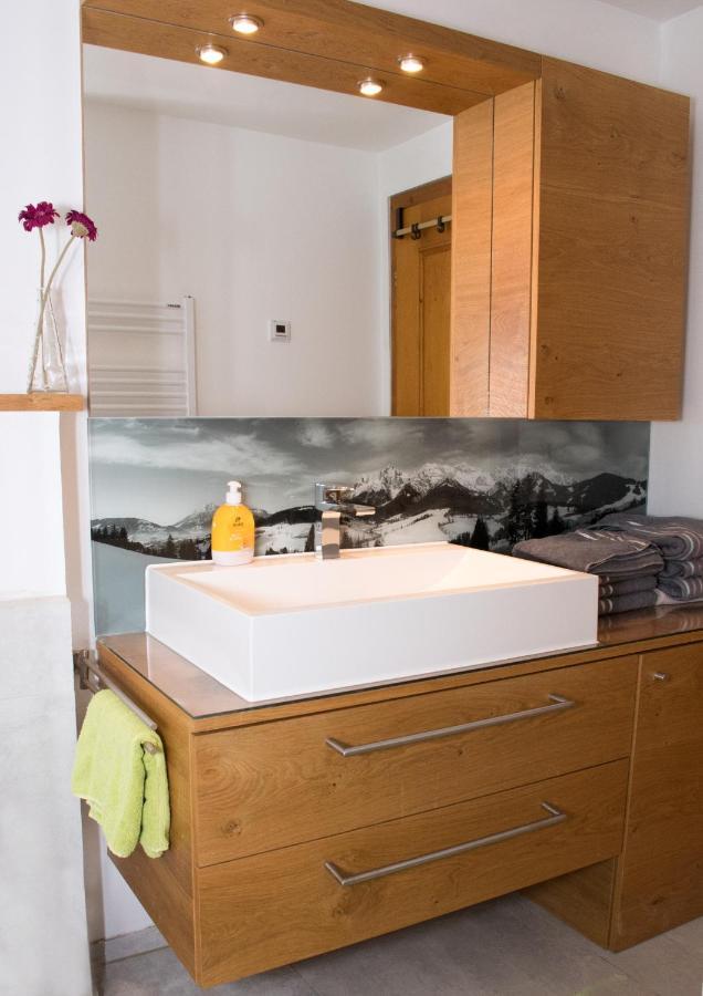 Ferienhaus Gasteg มาริอาอาล์ม อัม ชไตเนอร์เนินเมียร์ ภายนอก รูปภาพ